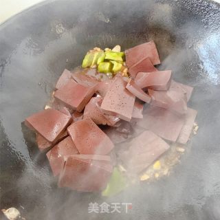 家常滑嫩炒猪血的做法步骤：9
