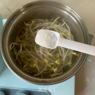 凉拌豆芽的做法步骤：2