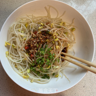 凉拌豆芽的做法步骤：5