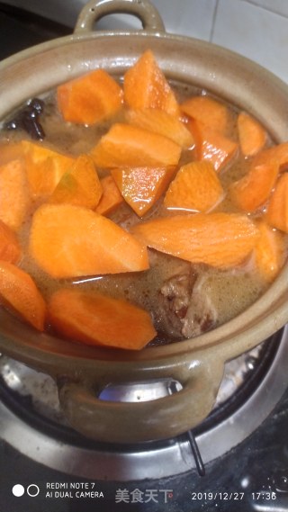 鸭肉红萝卜煲的做法步骤：6