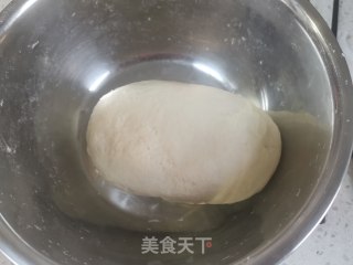 芝麻酱花卷的做法步骤：2