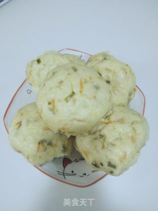 胡萝卜葱花馒头的做法步骤：4