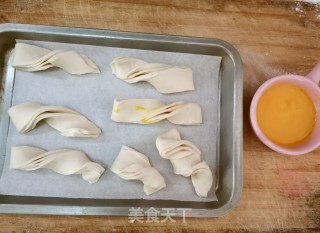 手抓饼麻花酥的做法步骤：5