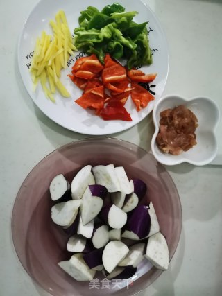 肉末茄子的做法步骤：1