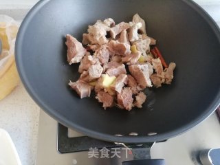 红烧牛肉的做法步骤：6