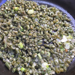 咸豇豆炒肉末的做法步骤：4