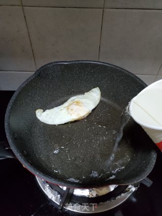 香菇肉酱汤面的做法步骤：7