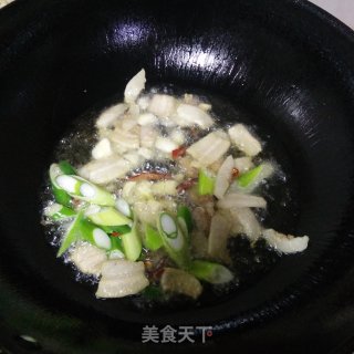 芹菜炒粉条的做法步骤：3