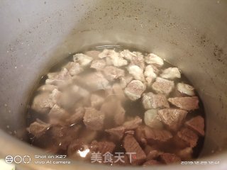 山药牛腩汤的做法步骤：4