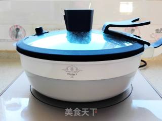 酱香麻辣鸡块的做法步骤：10