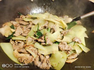 莴笋炒肉片的做法步骤：8