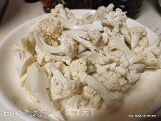 培根炒花菜的做法步骤：1
