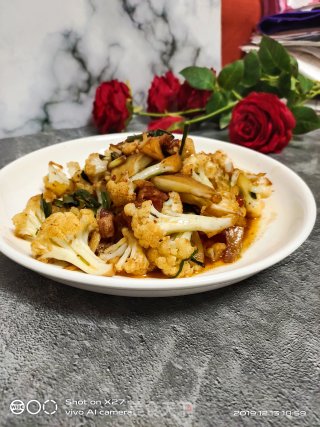 培根炒花菜的做法步骤：8