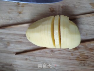 风琴土豆的做法步骤：2