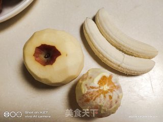 草莓苹果香蕉沙拉的做法步骤：3