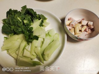 扶手瓜炒肉末的做法步骤：1