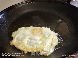鸡蛋奶酪汉堡的做法步骤：3