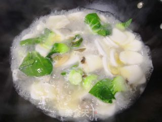 白菜菌菇煮年糕的做法步骤：8