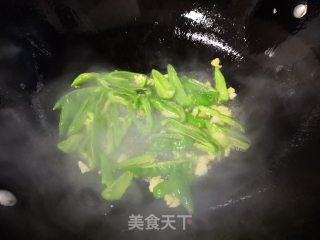 芹菜肉丝的做法步骤：4