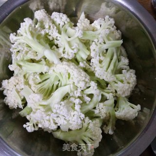 小炒有机菜花的做法步骤：2
