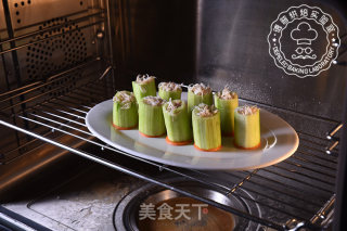 虾仁丝瓜筒的做法步骤：8