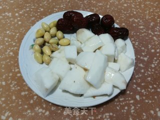 白果山药炖土鸡的做法步骤：3
