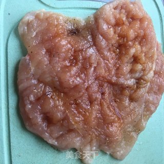 香煎鸡排的做法步骤：1