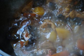 杂炖鸡翅根的做法步骤：5