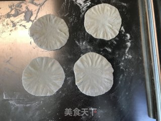 牛肉烧麦（蒸烤箱版）的做法步骤：2