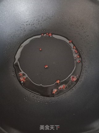 家常炒卤牛肉的做法步骤：2