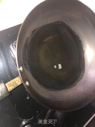 炸鸡块的做法步骤：3
