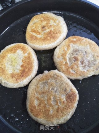 黑全麦豆沙饼的做法步骤：7