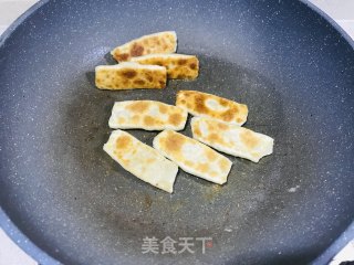 牛肉锅贴的做法步骤：5