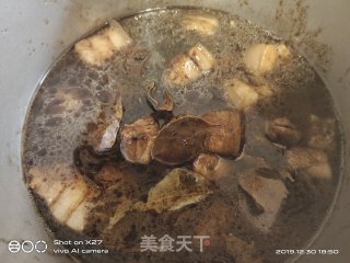 家常菜-红烧肉的做法步骤：7
