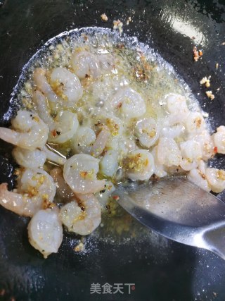清炒葱香虾仁的做法步骤：4
