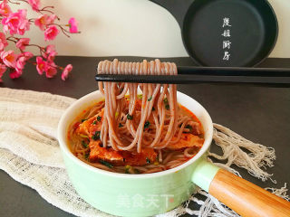 酸辣豚骨面的做法步骤：7