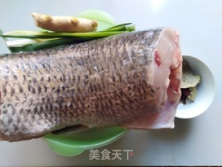 熏鱼的做法步骤：1
