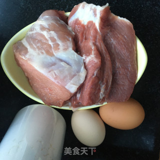 炸酥肉的做法步骤：1