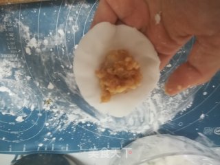 花样面食马蹄鲜虾饺的做法步骤：11