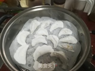 花样面食马蹄鲜虾饺的做法步骤：12