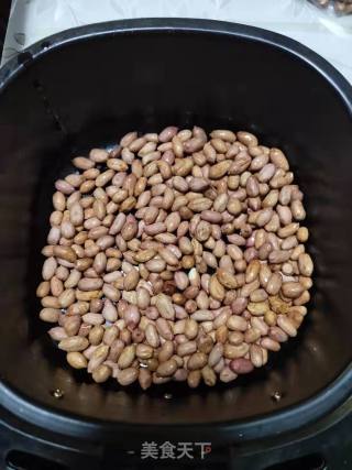彭豆做的超级简单的空气炸锅版油炸花生米的做法步骤：2