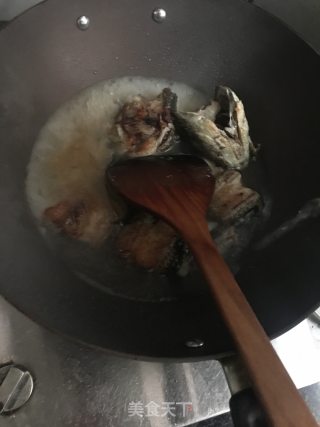 生鱼骨滚枸杞叶汤的做法步骤：4
