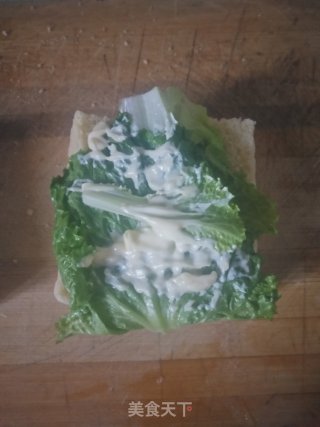 火腿鸡蛋西多士的做法步骤：2