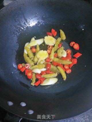 简易版的酸菜鱼的做法步骤：10
