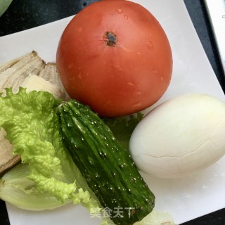 凯撒沙拉的做法步骤：1