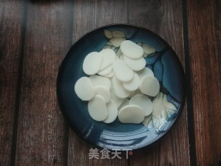 桂花红薯煮年糕的做法步骤：1
