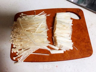 金针黑鱼卷的做法步骤：2