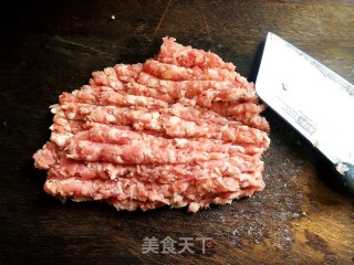 酸菜煎饺的做法步骤：1