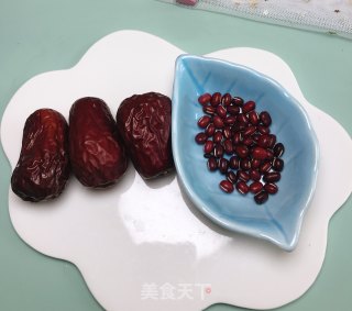 【红豆红枣泥】6、7、8月龄婴儿宝宝辅食的做法步骤：1