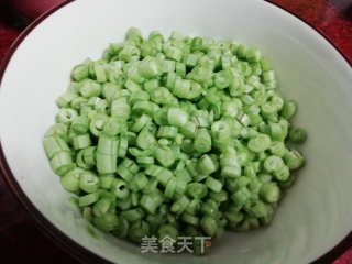 豆角煎蛋饼的做法步骤：1